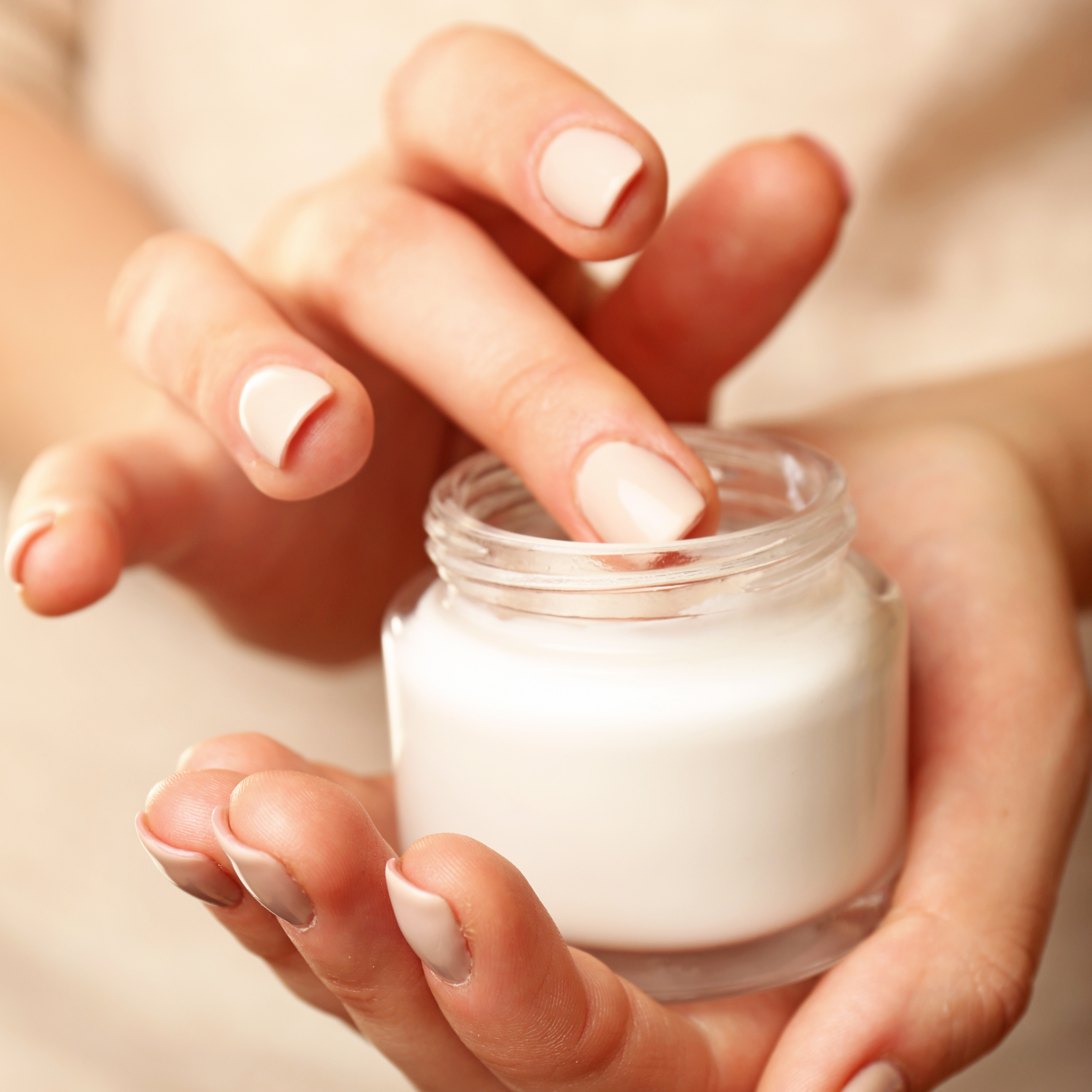 Hur Man Bygger den Perfekta Hudvårdsrutinen för Din Hudtyp